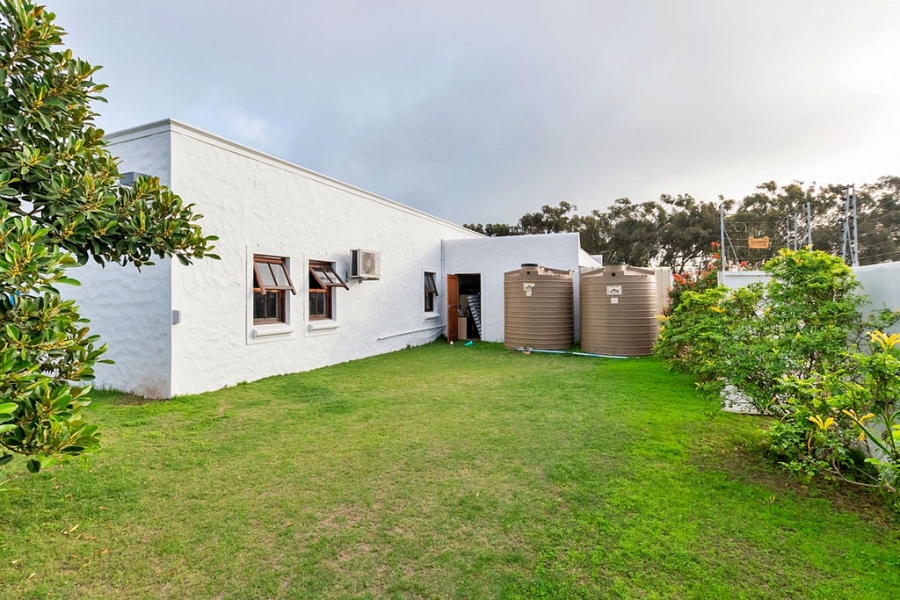 To Let 4 Bedroom Property for Rent in Long Acres Country Estate Western Cape